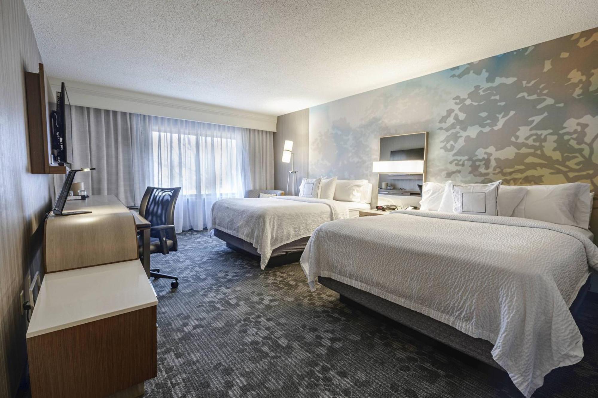 Hotel Courtyard By Marriott Cleveland Willoughby Exterior foto