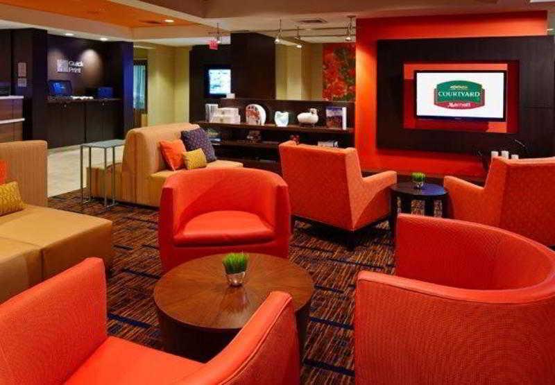 Hotel Courtyard By Marriott Cleveland Willoughby Restaurant foto